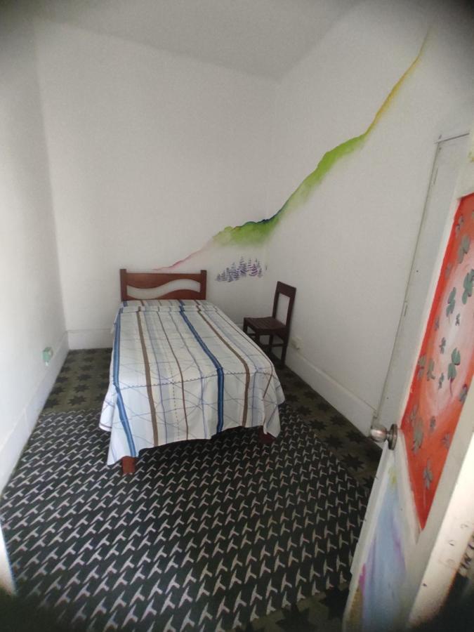 717 Pizarro Guesthouse Трухильо Экстерьер фото