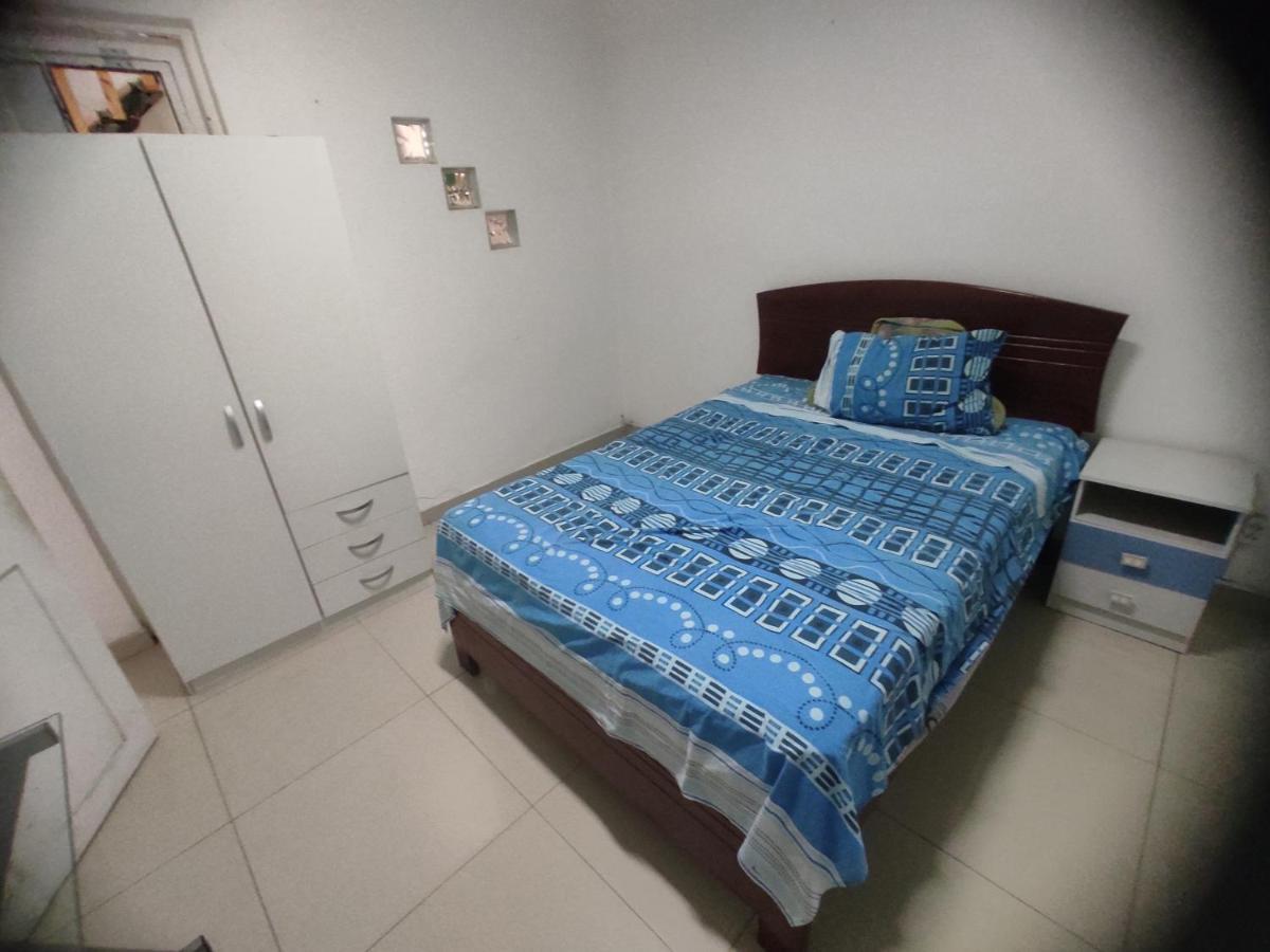 717 Pizarro Guesthouse Трухильо Экстерьер фото